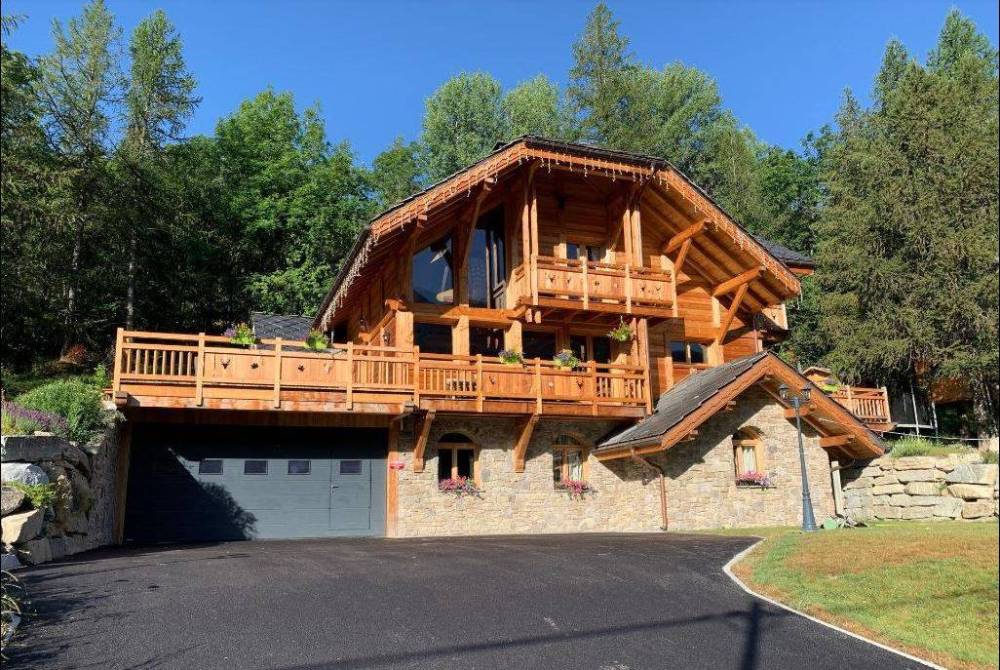 Charpente neuve à Briançon